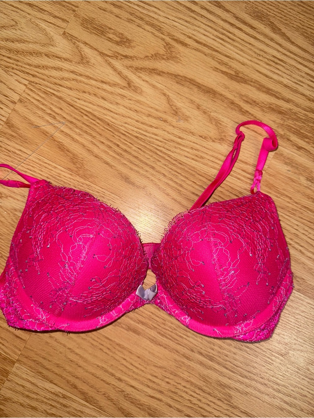 Victoria's Secret Bombshell Lace Push-Up Bra